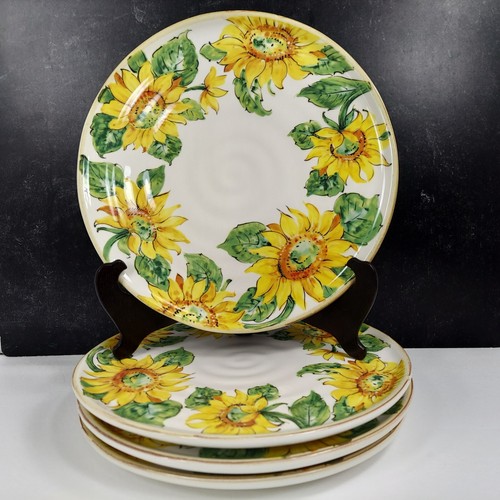 Sur tavolo piatti - la,