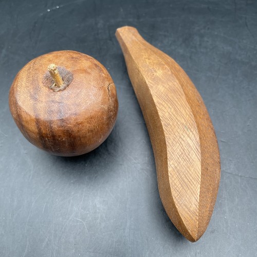 Frutta intagliata legno - intagliata, di